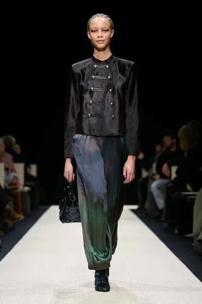 Look 41